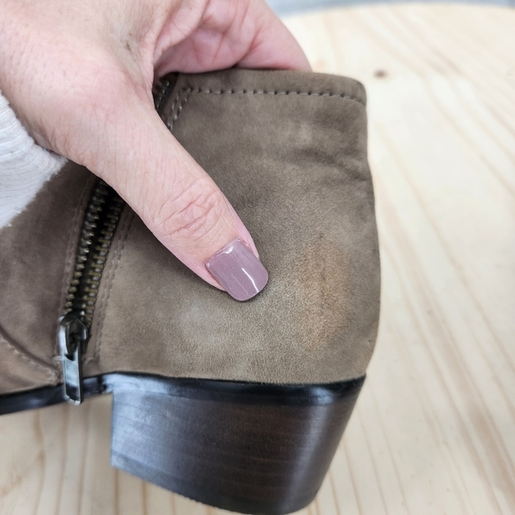 Steve Madden Prizzze Suede Ankle Block Heel Boots Taupe 7.5 - Picture 14 of 15